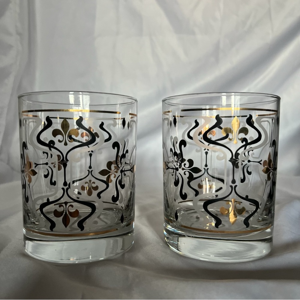 🥃 2 Lowball Rocks Old Fashioned Glasses Black Gold Fleur-de-lis vintage EUC MCM - Picture 13 of 16